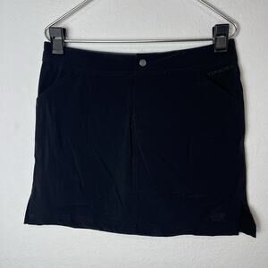 The North Face Apex Casey Skort Black Size 8 New with tags, outdoors, breathable